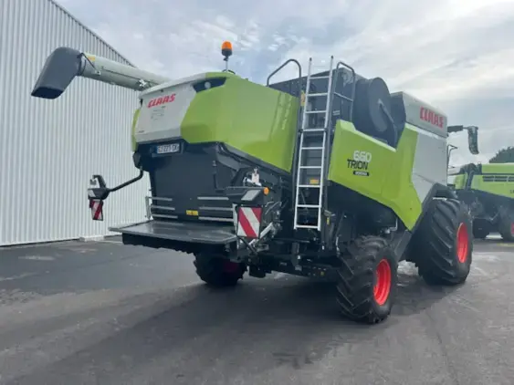 CLAAS Trion 660 Montana  - Photo 7