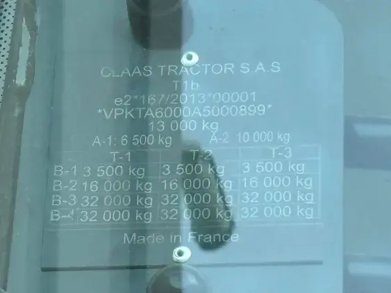 CLAAS AXION 800 - Photo 10