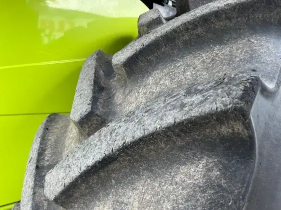 CLAAS Lexion 6700 - Photo 10