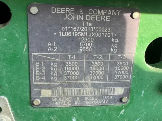 JOHN DEERE 6195M - Photo 13