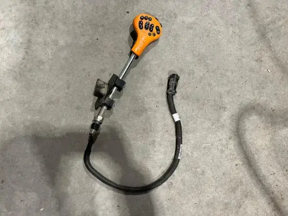 JOHN DEERE 840i - Photo 19