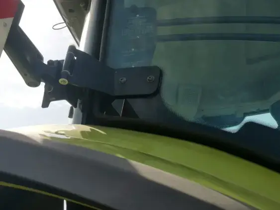CLAAS AXION 920 CIS+ - Photo 18