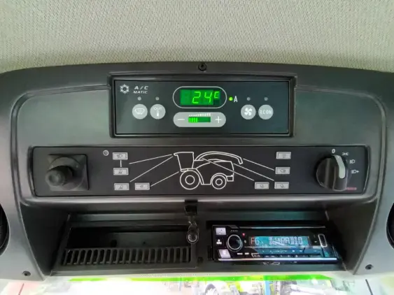 CLAAS JAGUAR 950 - Photo 10