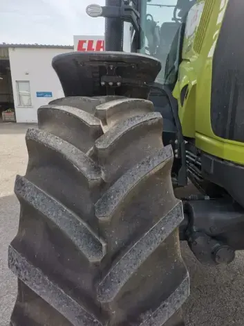 CLAAS AXION 870 CMATIC - Photo 13