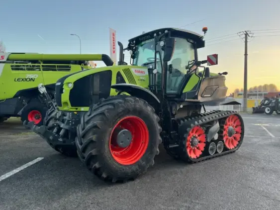 CLAAS AXION TERRA TRAC - Photo 3