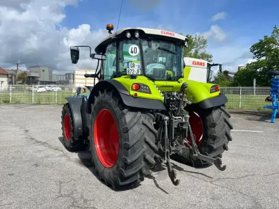 CLAAS Arion 470 - Photo 5