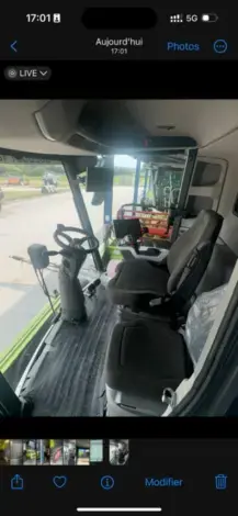 CLAAS LEXION 8700 TT - Photo 18