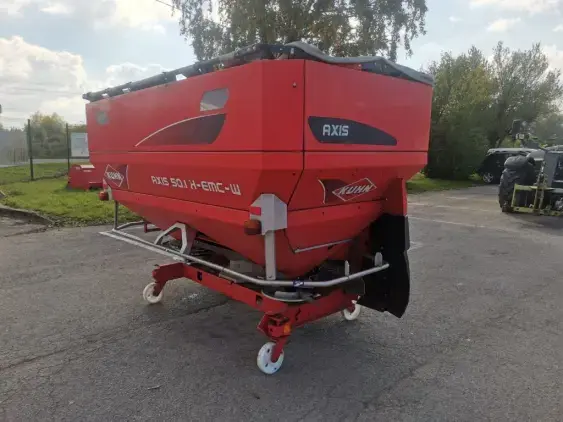 KUHN Axis 50.1 emc w - Photo 7