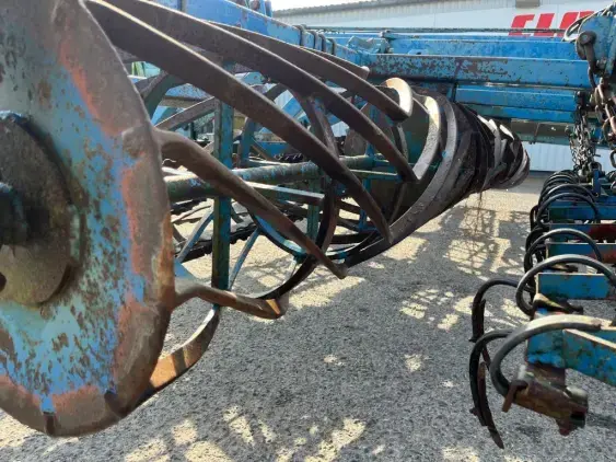 RELIGIEUX COMDOR - Photo 16