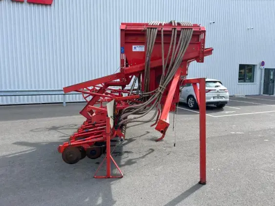KUHN Venta  - Photo 8
