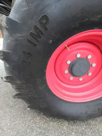 CLAAS Lexion 6700 - Photo 10