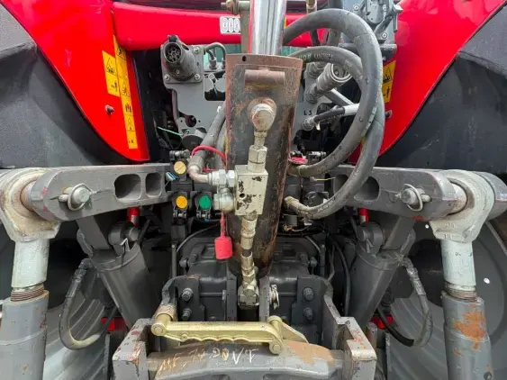 MASSEY FERGUSON 6490 - Photo 15