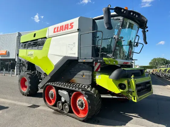 CLAAS 8700TT  - Photo 1