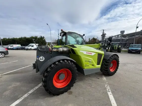 CLAAS SCORPION 741 VARIPOWER - Photo 7