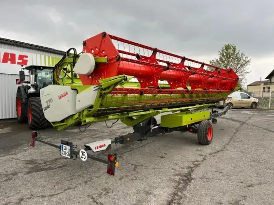 CLAAS Lexion 6700 - Photo 24