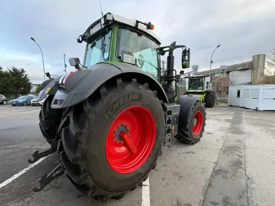 FENDT 824 VARIO PROFI + - Photo 7