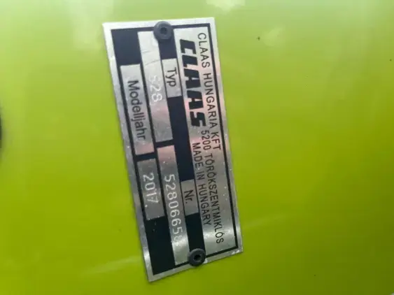 CLAAS LEXION 750 - Photo 28