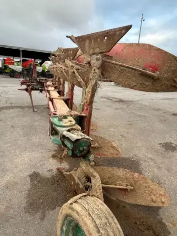 KVERNELAND LS90 - Photo 6