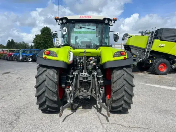 CLAAS Arion 470 - Photo 6