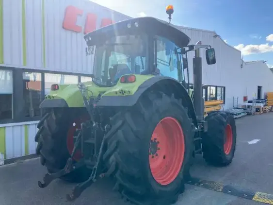 CLAAS Arion 640 CiS - Photo 2